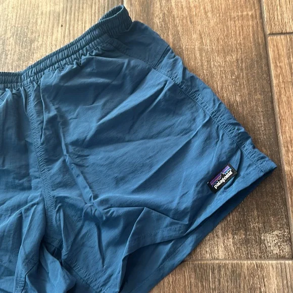 Patagonia Shorts - Picture 2 of 4